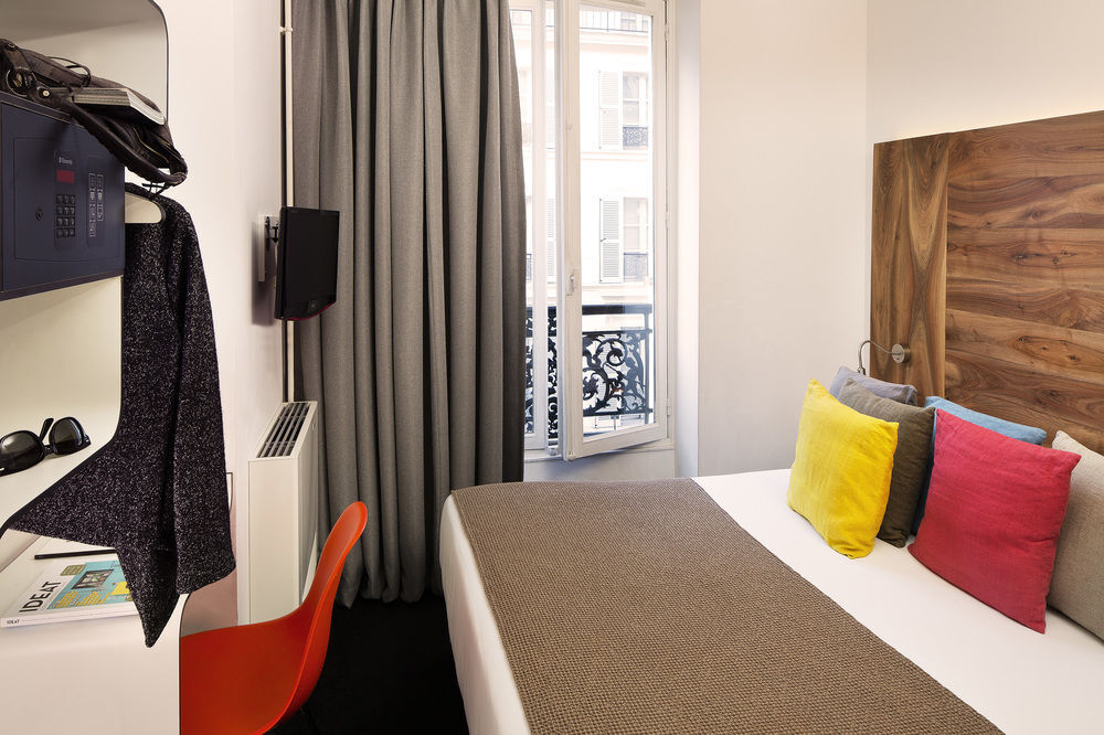 Maxim Folies 3*