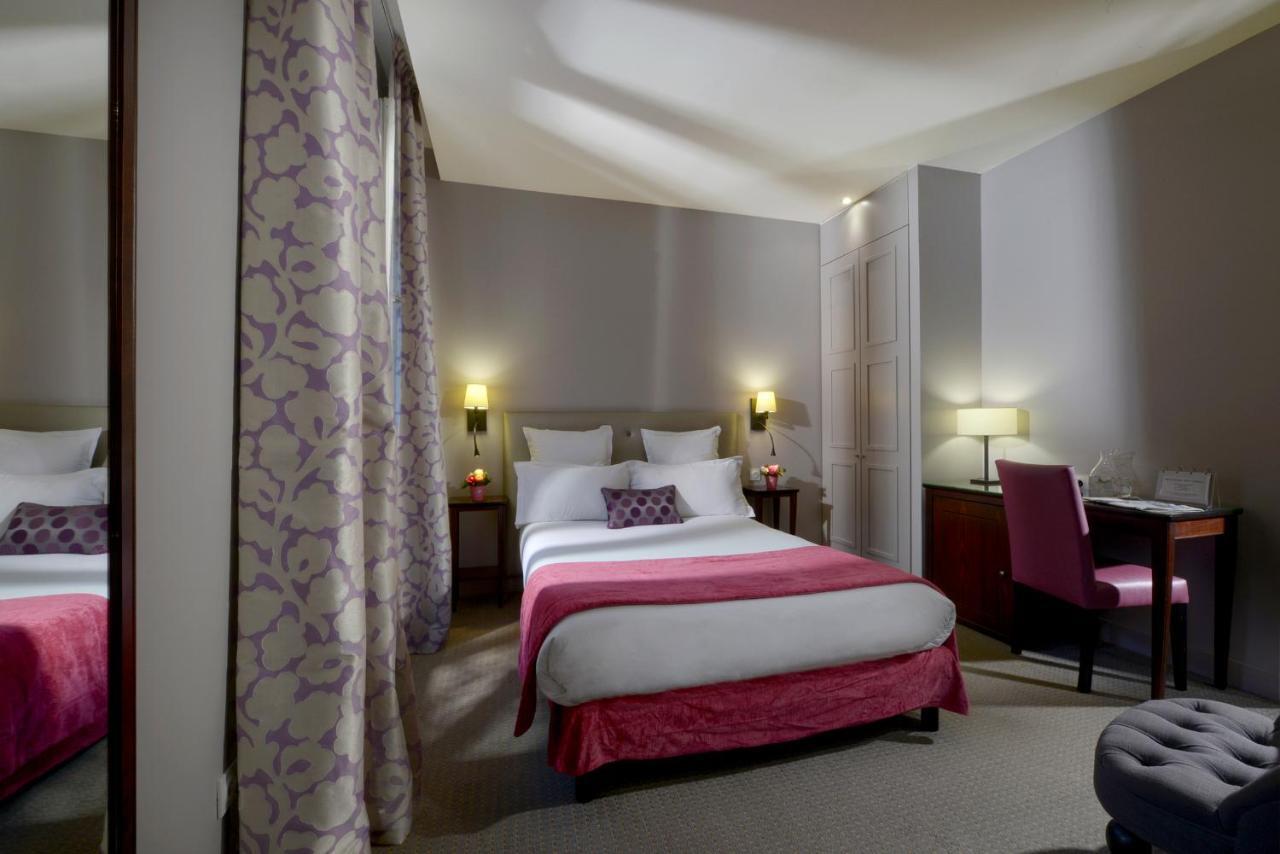 Le Relais Saint Charles 3* Paris