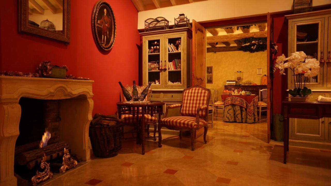 Le Relais Medicis