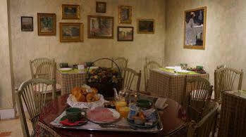 Le Relais Medicis Hotel 4*
