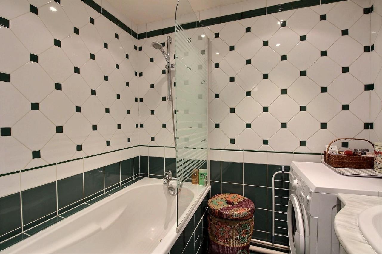 213367 - 6 Personnes A * Paris