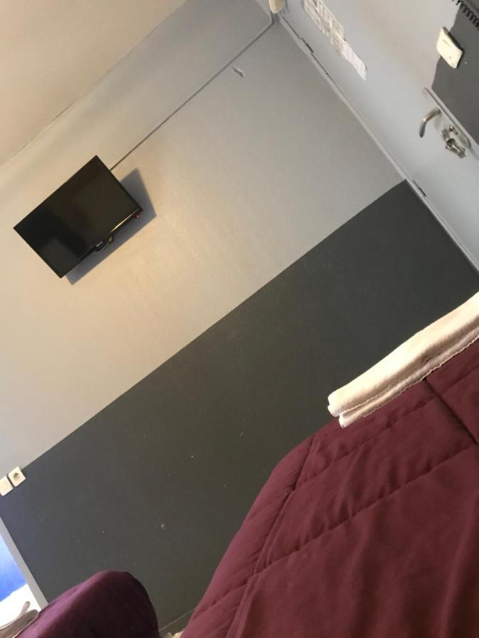 Hotel Fm Paris