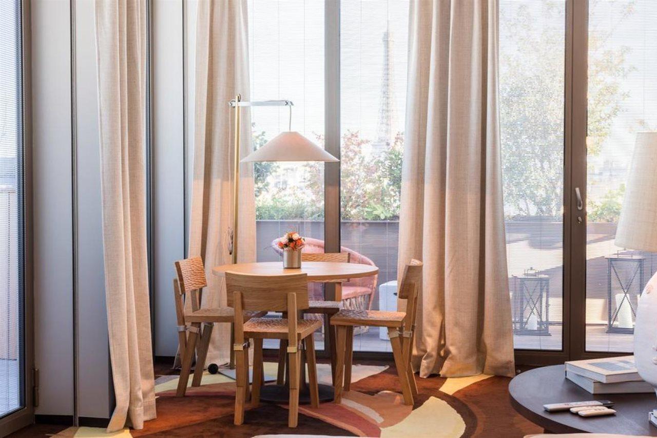 Brach 5* Paris