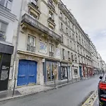 Joli studio rempli de charme au coeur du Marais PC13