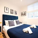 Beautiful Apartments in le Haut Marais
