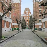 Nice And Calm Flat In Nation At The Heart Of Paris - Welkeys
