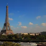 CMG - Premium Tour Eiffel - 53