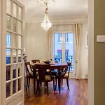 Greeter-Appartement Haussmannien Avec Balcon