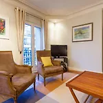 Greeter-Appartement Haussmannien Avec Balcon
