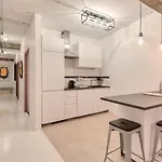 Artist&Design Loft - 8 Guests - 5 Min. From Metro