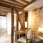 Louvre Duplex