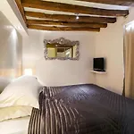Louvre Duplex