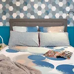 Mirror House - 130M2 - 3Br / 3Ba Aircon Paris 2