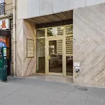Beautiful 1 Bedroom Apartment Near Eiffel Tower