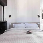 Amazing Design Flat - Le Marais - With View