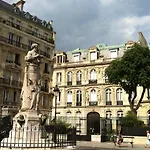Beautiful Duplex Apt - 5 Mins To Grand Rex