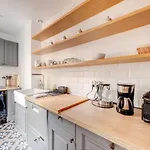 Joli appartement atypique dans le 15ème