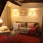 Hotel Du Cygne Paris