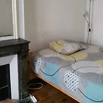 Private Room III For 1 Person Maximum In Our Family Apartment In Paris 10, Near La Gare Du Nord
