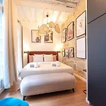 Dreamyflat - Heart Of Marais