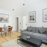 Apartment Palais Royal By Studio Prestige