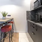 Home Suite Home Saint Lazare 2BR