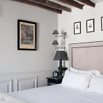 Hotel Saint-Louis en L\'Isle