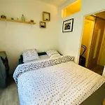 Charmant studio paris (quartier les batignolles )