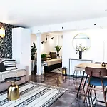 Zzz - Appartement Tout Equipe Republique - 4P
