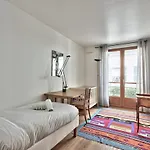 Appartement Dombasle Tour Eiffel - Welkeys