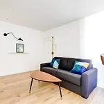Tuileries - Louvre City Apartment