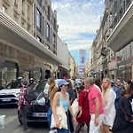 Paris Opera / Galeries Lafayette : Charmant Studio