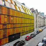 Beautiful Apartment In Center Paris