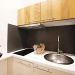 Charmant Studio Au Coeur Des Batignolles