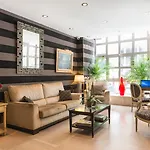 Hotel Volney Opera