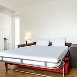 Aparthotel Adagio Access Paris Tour Eiffel St Charles