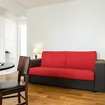 Aparthotel Adagio Access Paris Tour Eiffel St Charles