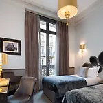 Hotel Lumen Paris Louvre