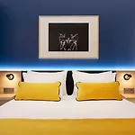 B&B HOTEL Paris 17 Batignolles