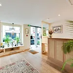 Louisa Hotel Paris