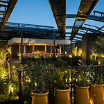 Hotel Madame Reve