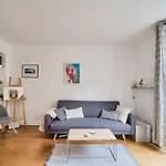 Bright Apartment For 4 People In Batignolles