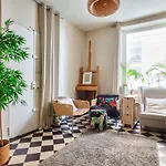Cozy 1 Mezzanine & 1Bedroom Louvre Moulins Free Netflix