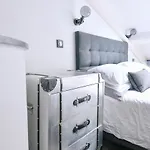 Duplex Design & Moderne En Plein Coeur De Paris