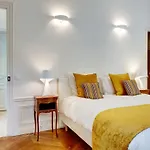 Apartment In A Great Location Close To The Eiffel Tower