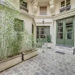 Confortable Appartement Pour 4 Pers A Paris By Weekome