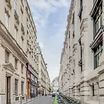 Confortable Appartement Pour 4 Pers A Paris By Weekome