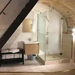 Spacious Loft At 2 Steps From The Chocolate Museum