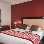 Hotel Le Petit Paris