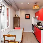 Charming 40M In The Heart Of Paris